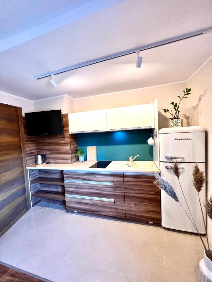 "Ku Sloncu" -Pokoje& Apartamenty - Ястшембя-Гура Екстер'єр фото