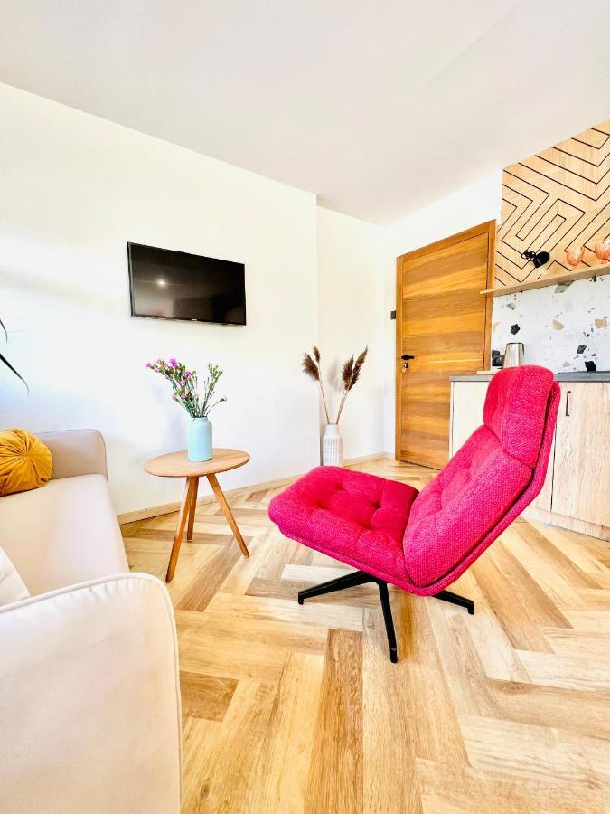 "Ku Sloncu" -Pokoje& Apartamenty - Ястшембя-Гура Екстер'єр фото